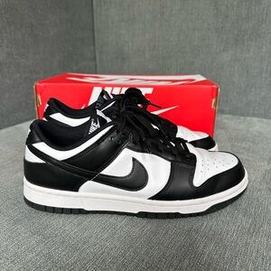 Nike Pandas - Size 9.5